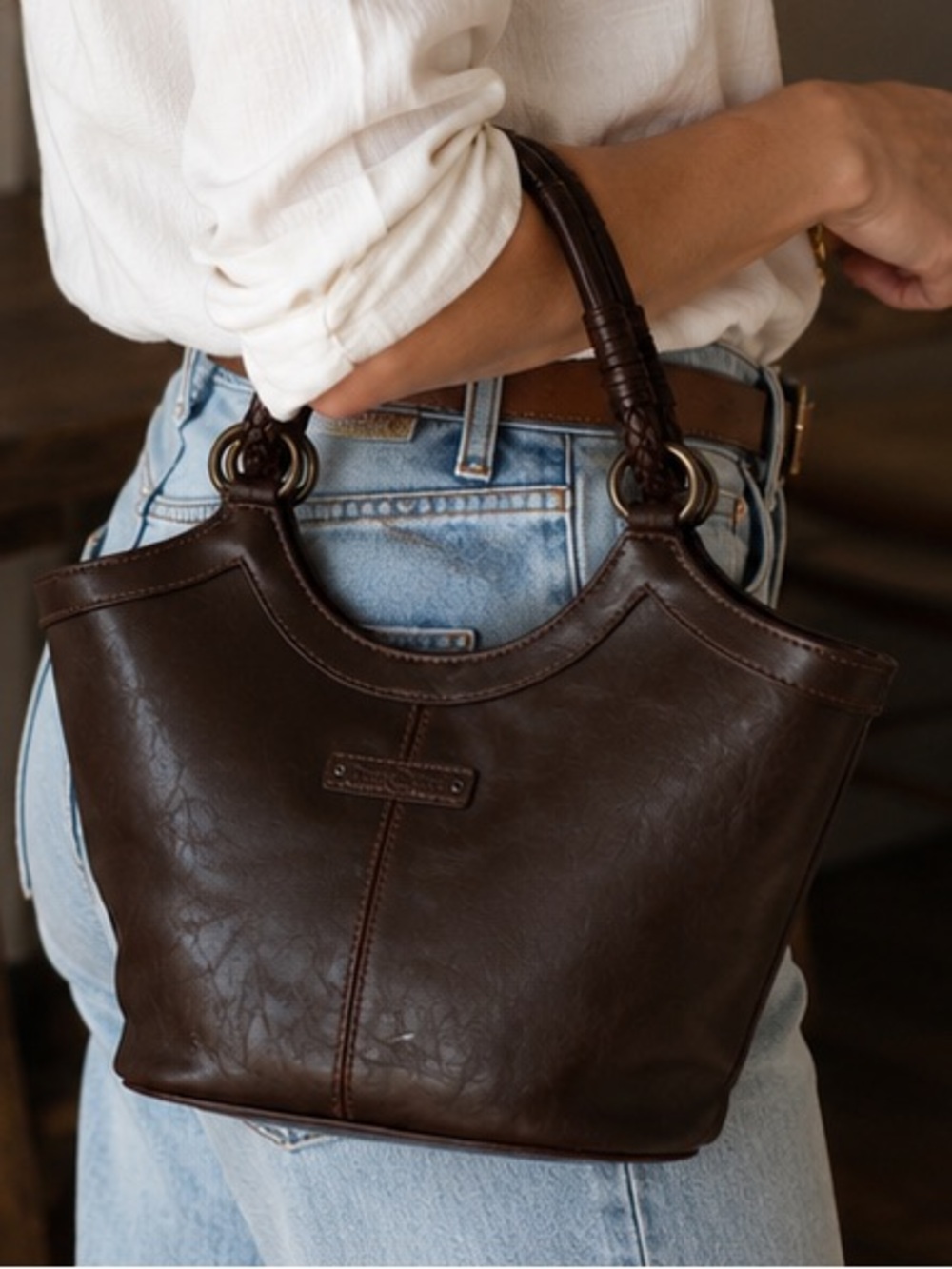 Vintage Duck Head Brown Faux Leather Handbag Purse Brass Hardware hand Bag Tote